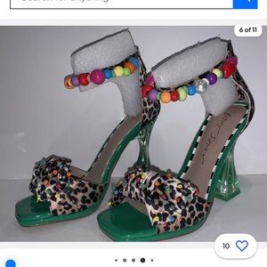 Betsey Johnson Almma Leopard Green Multi Heels RARE Sz 6